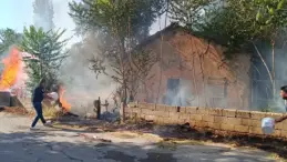 Afyon Sandıklı’da Metruk Binanın Bahçesinde Yangın Çıktı